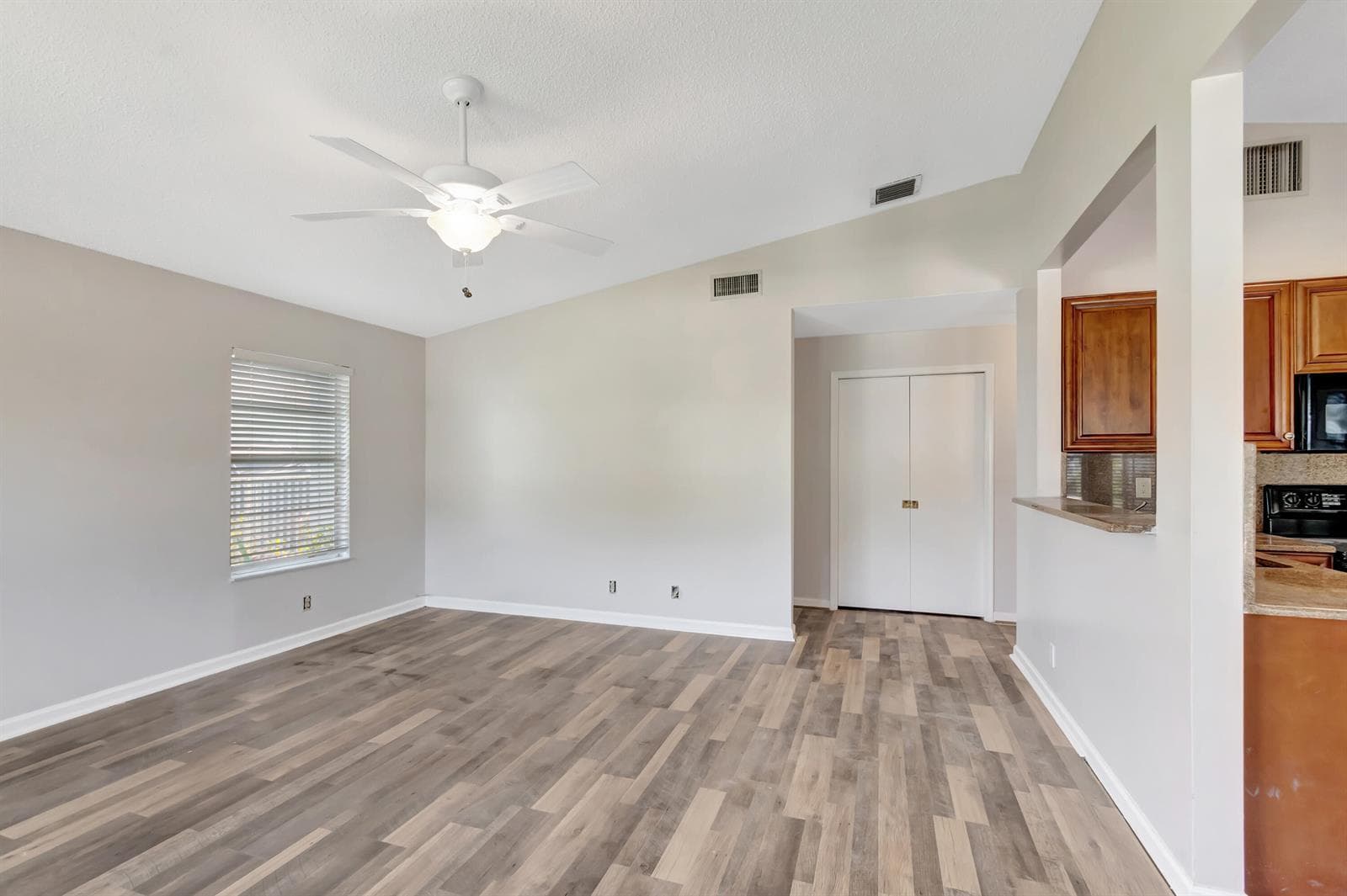 5048 BRIAN Boulevard, Boynton Beach, FL 33472 — zdjęcie 4
