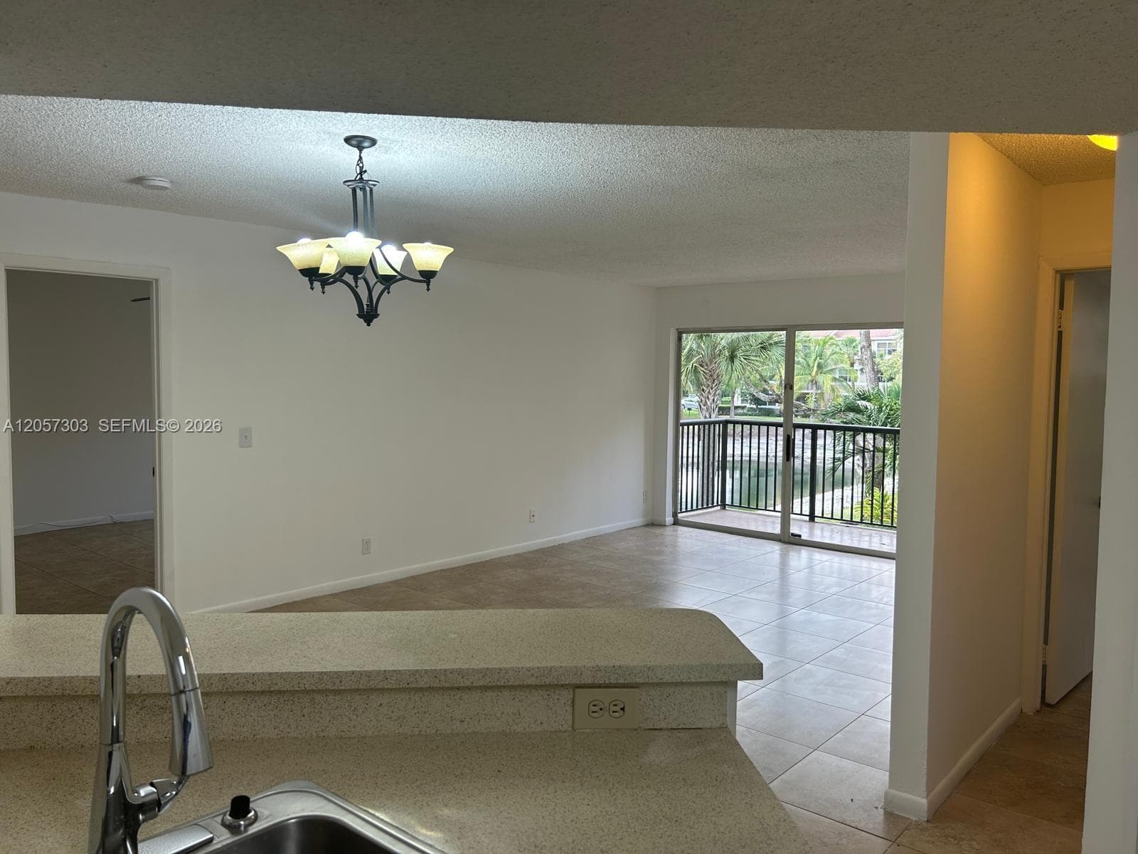 8851 Wiles Rd # 208, Coral Springs, FL 33067 — zdjęcie 3