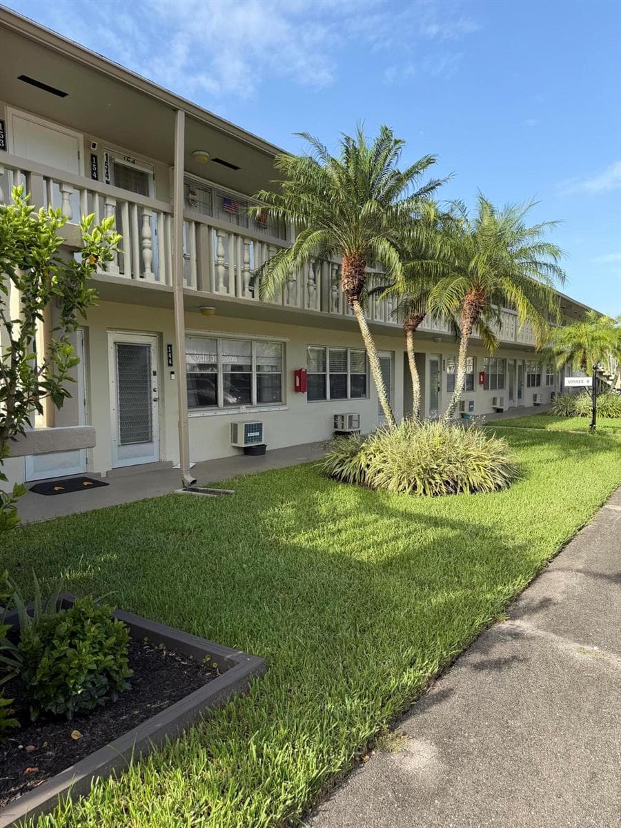 155 SUSSEX H, West Palm Beach, FL 33417