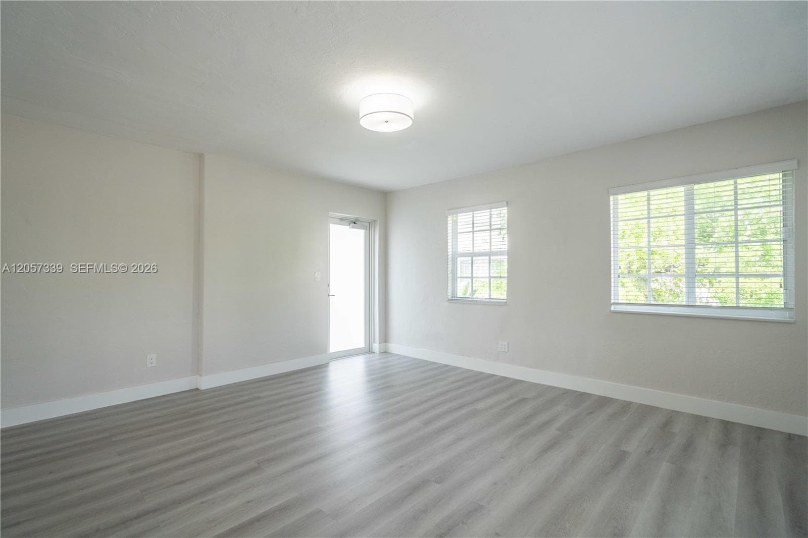 2416 Flamingo Dr # 15, Miami Beach, FL 33140 — zdjęcie 5