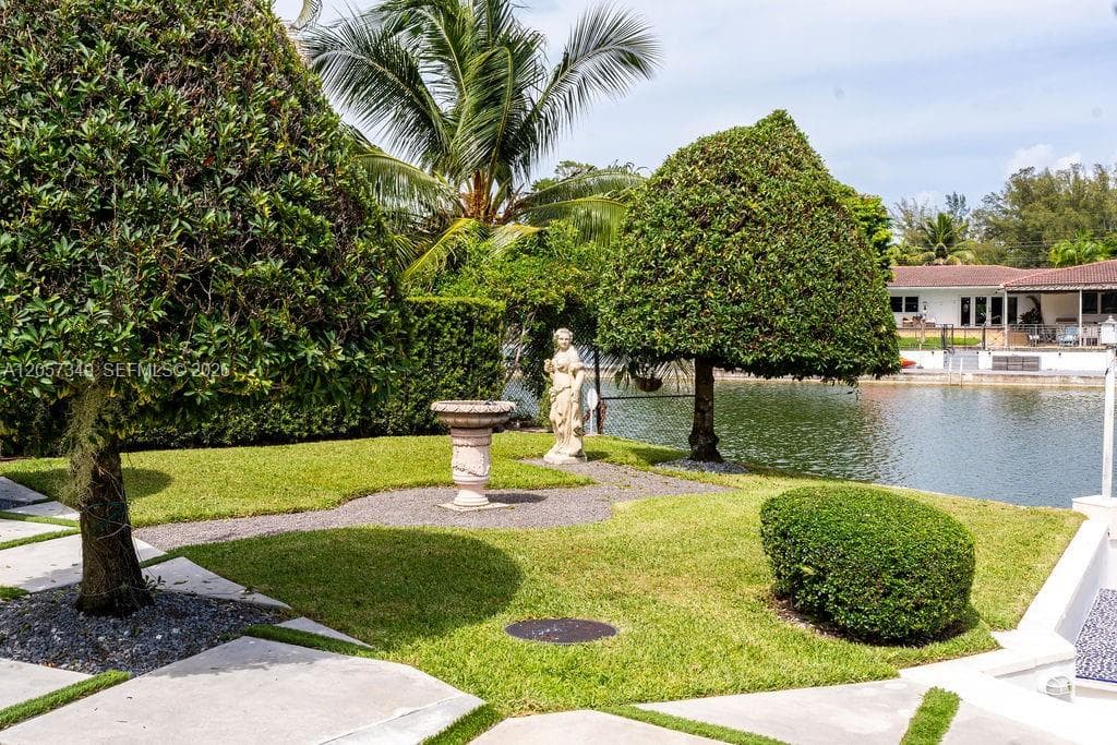 5711 SW 64th Ave, South Miami, FL 33143 — zdjęcie 3