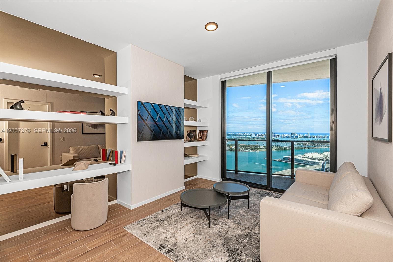 398 NE 5th St # 3711, Miami, FL 33132 — zdjęcie 4