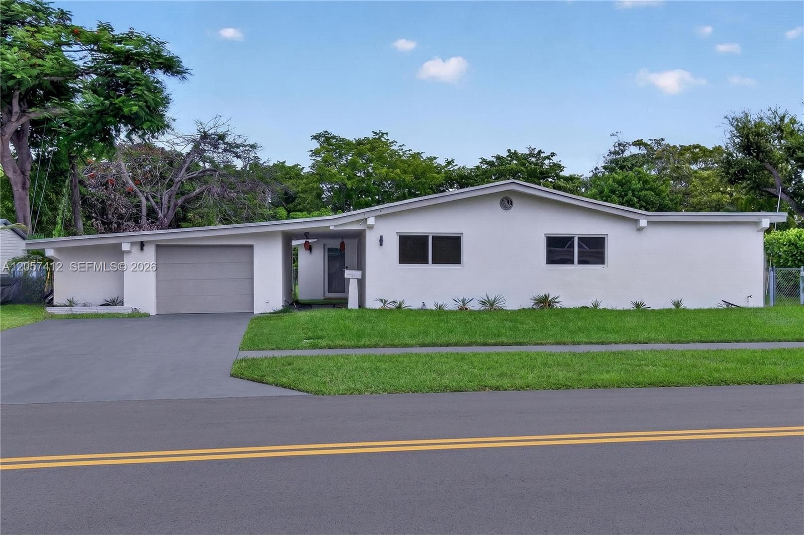 5715 Jackson St, Hollywood, FL 33023 — zdjęcie 3