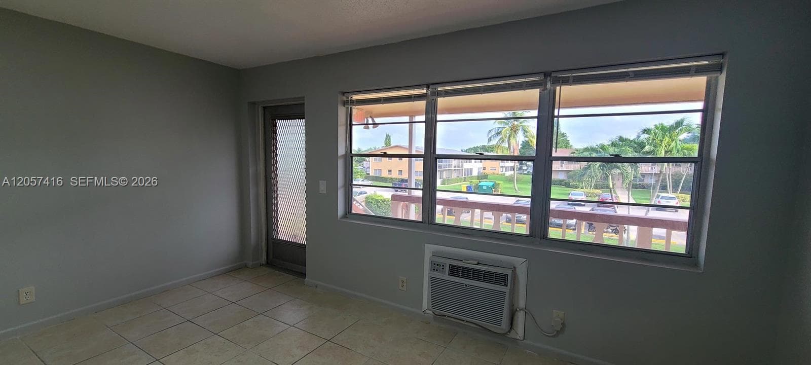 125 Canterbury  E # 125, West Palm Beach, FL 33417 — zdjęcie 2
