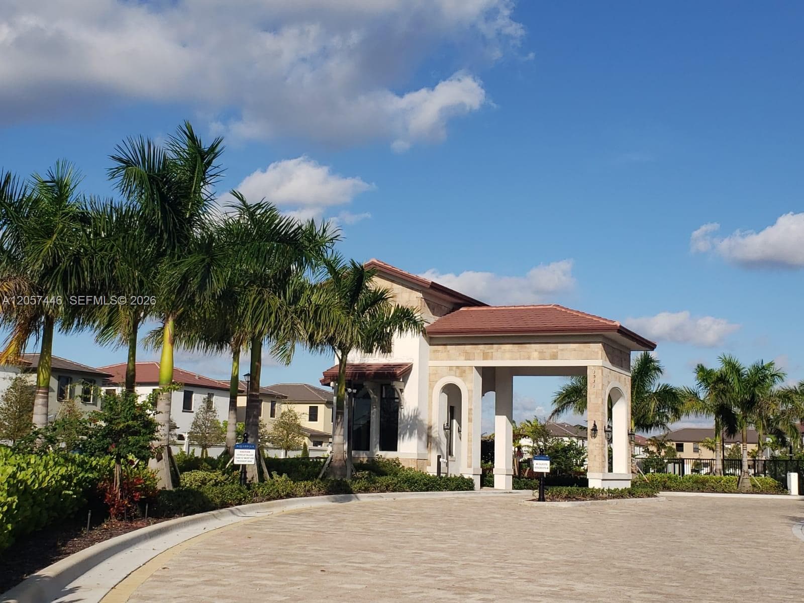 3412 W 114th Ter # ., Hialeah, FL 33018 — zdjęcie 2