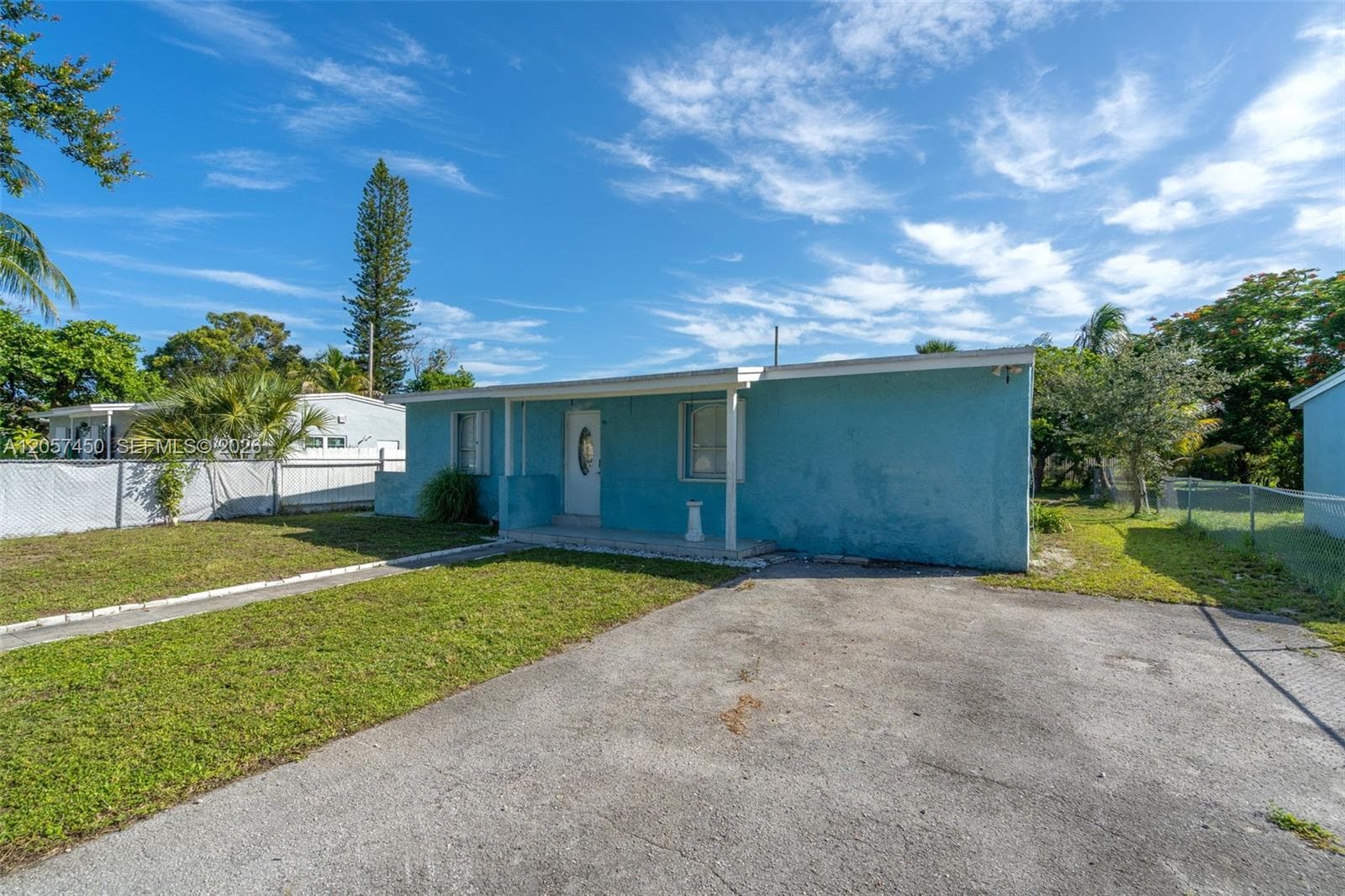 1207 Chateau Park Dr, Fort Lauderdale, FL 33311 — zdjęcie 2