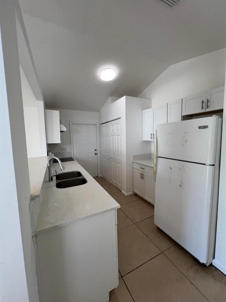 8444 SE DATE Street, Hobe Sound, FL 33455 — zdjęcie 5