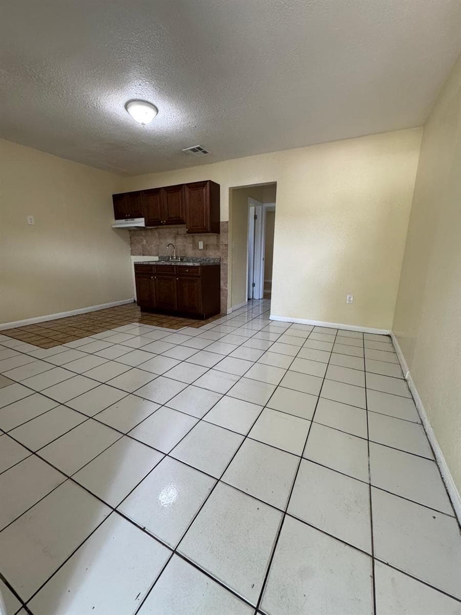 200 NW 14TH Street # 5, Pompano Beach, FL 33060 — zdjęcie 4
