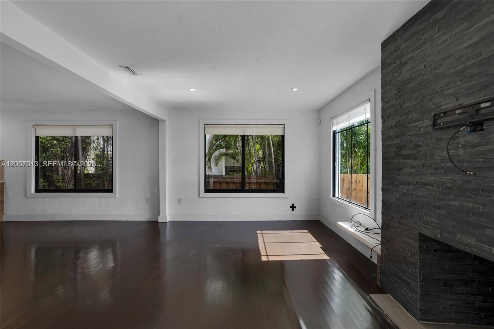 7020 NE 5th Ave, Miami, FL 33138 — zdjęcie 5