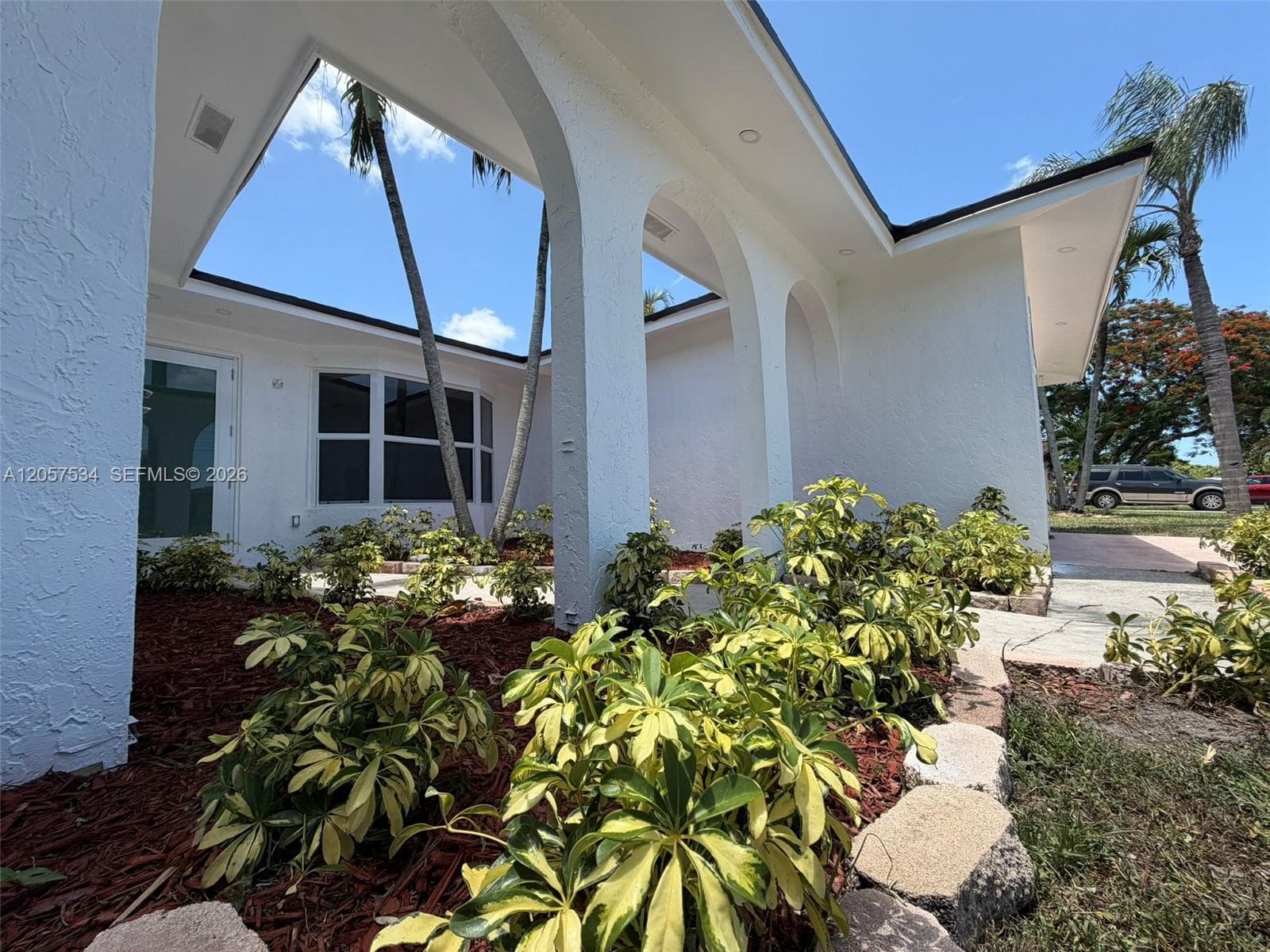 2210 NW 93rd Ave, Pembroke Pines, FL 33024 — zdjęcie 3