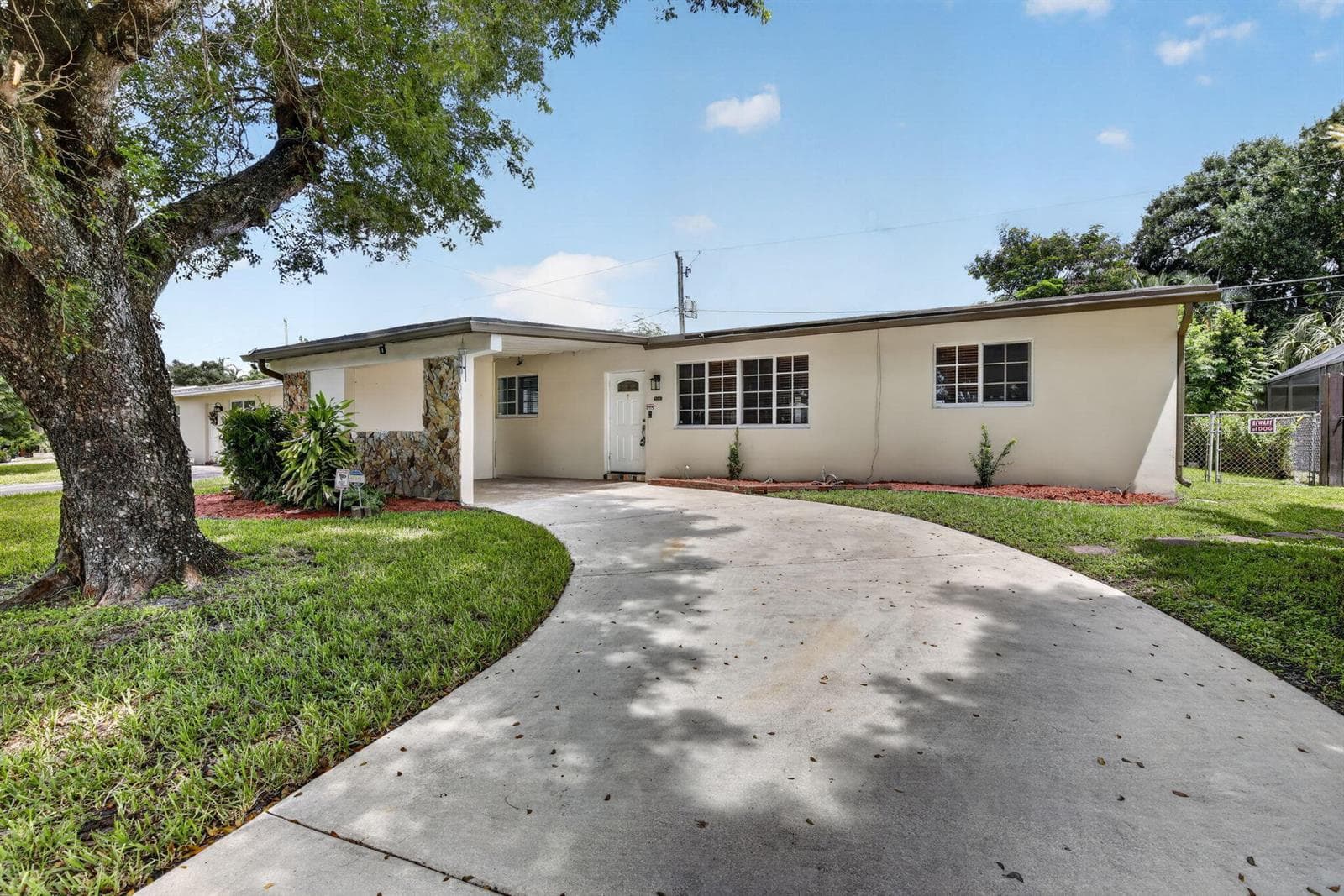 7231 Freedom Street, Hollywood, FL 33024