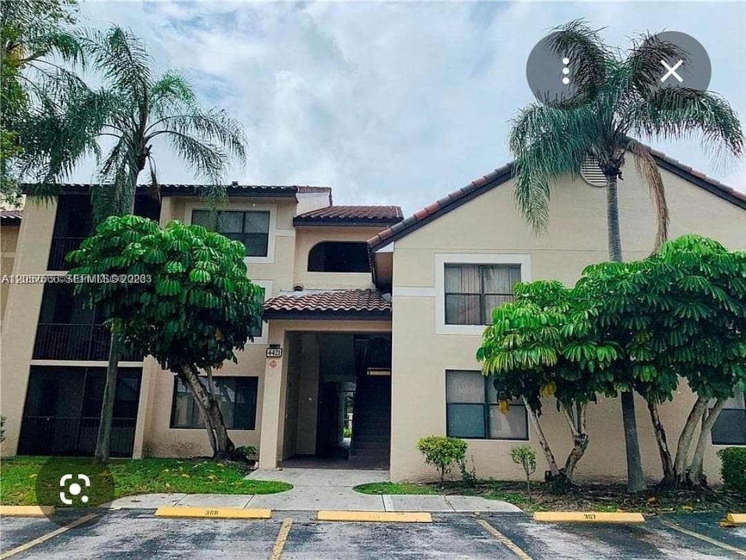 4421 W Mcnab Rd # 17, Pompano Beach, FL 33069