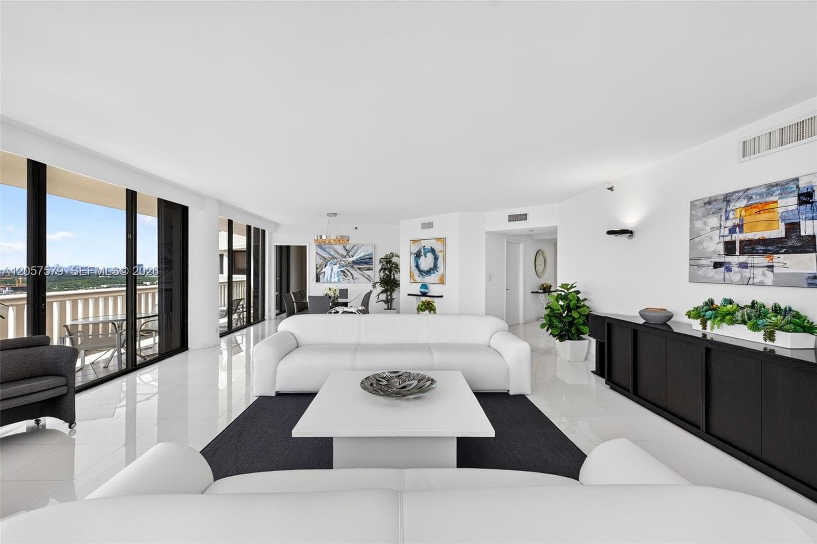 3000 Island Blvd # 2506, Aventura, FL 33160 — zdjęcie 4