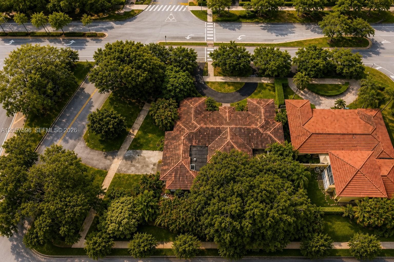 3300 Segovia St, Coral Gables, FL 33134 — zdjęcie 2