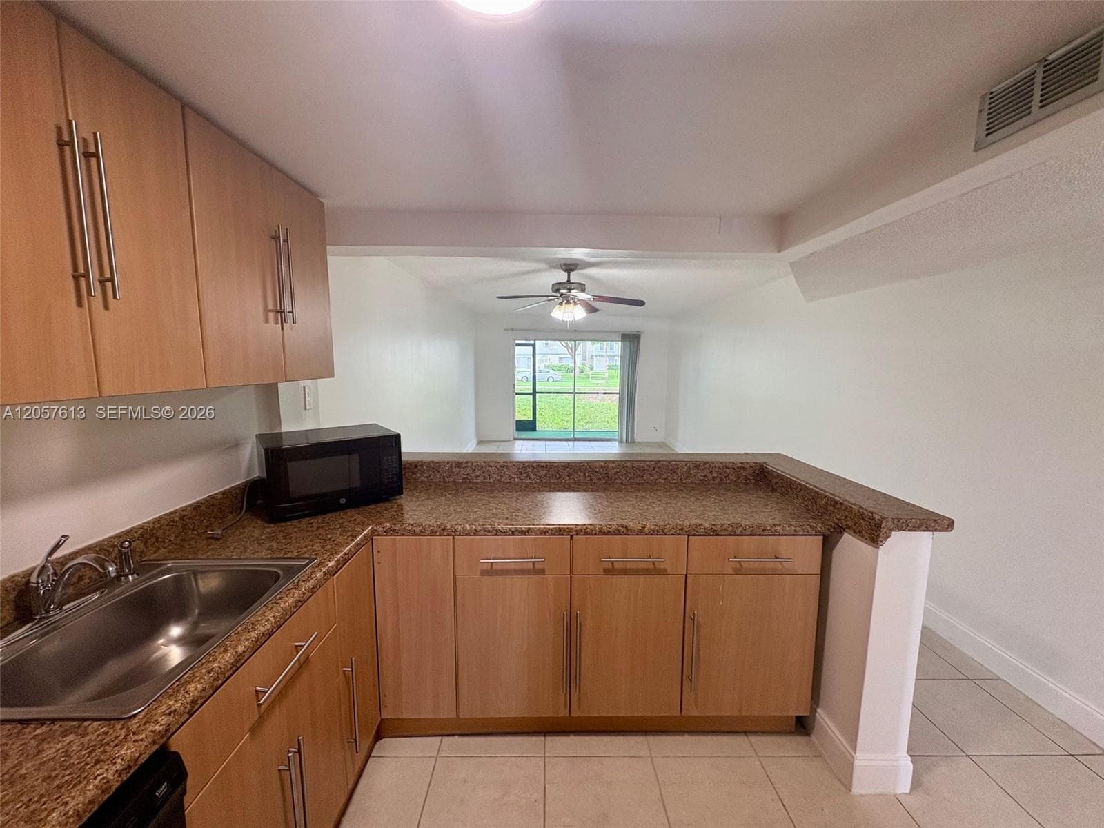 8060 N Colony Cir N # 107, Tamarac, FL 33321 — zdjęcie 2