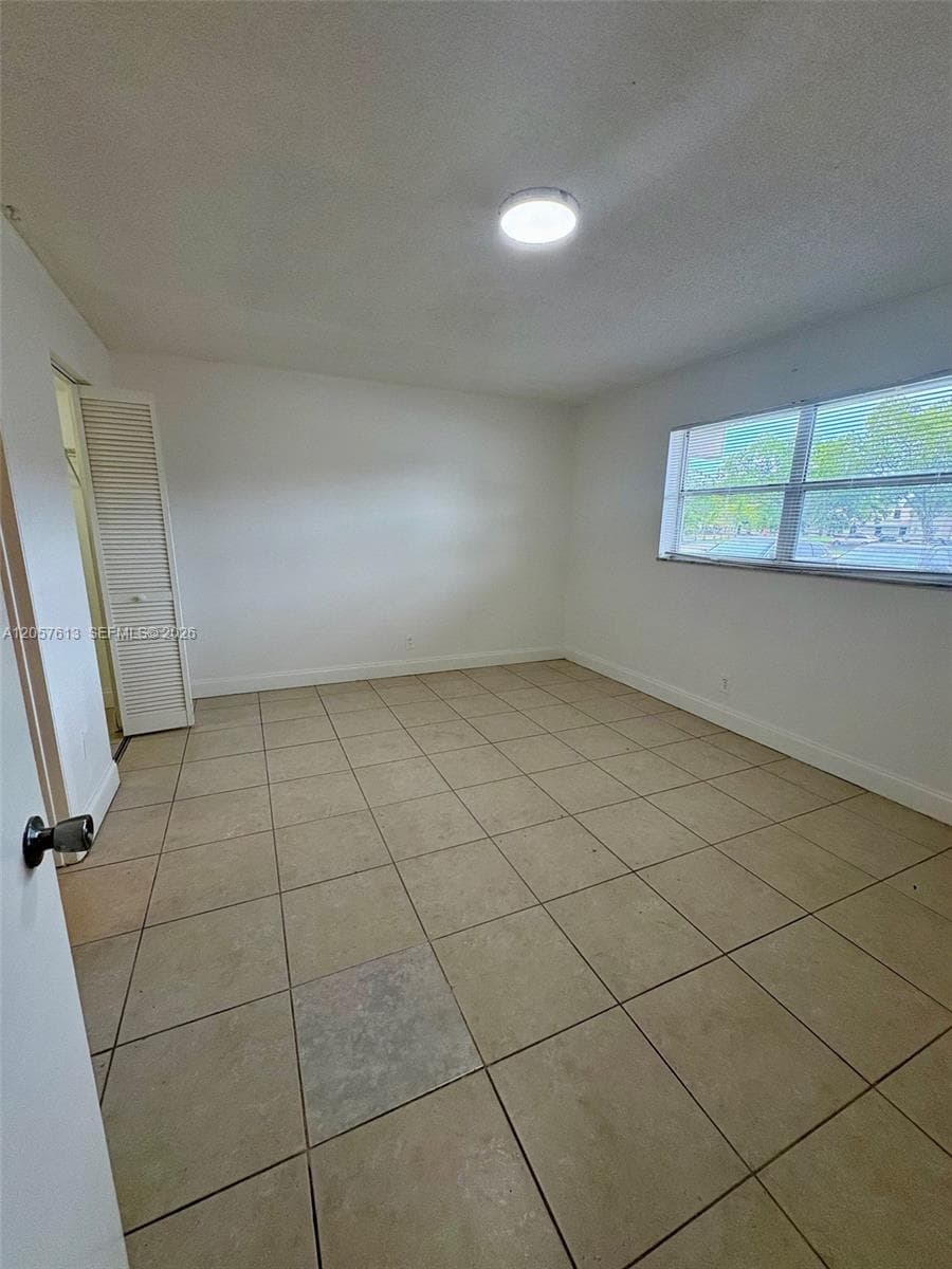8060 N Colony Cir N # 107, Tamarac, FL 33321 — zdjęcie 4