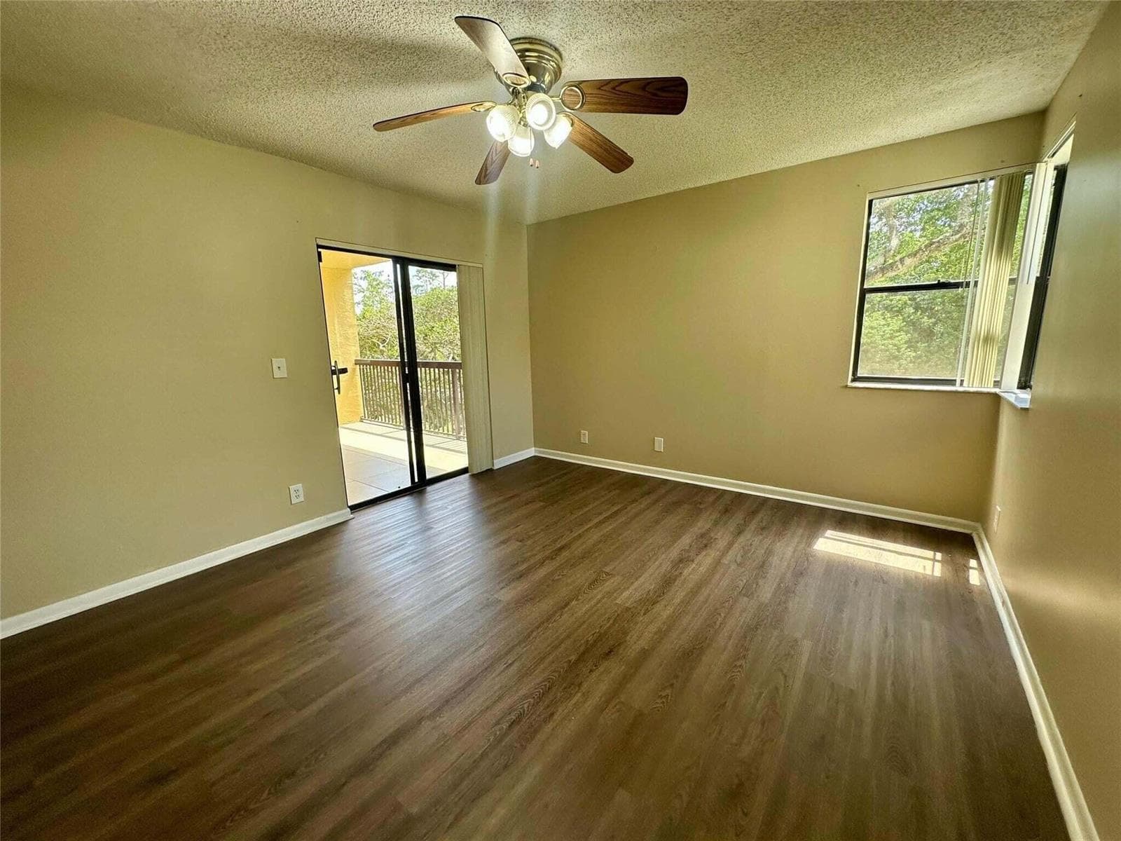 5701 RIVERSIDE Drive # 205B6, Coral Springs, FL 33067 — zdjęcie 4