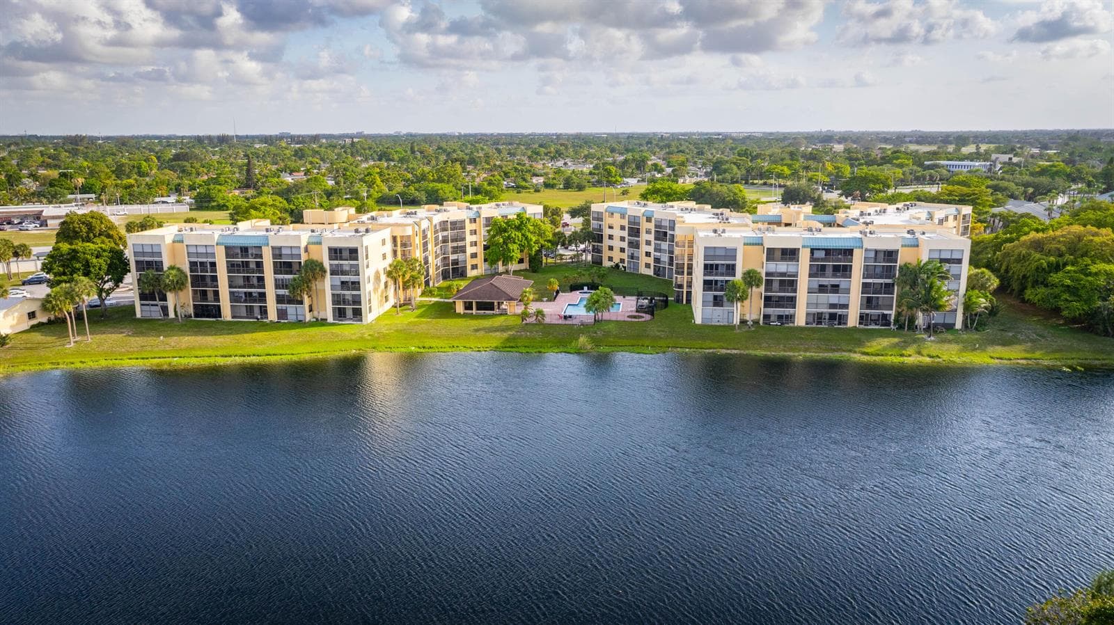 6475 W OAKLAND PARK Boulevard # 505, Lauderhill, FL 33313