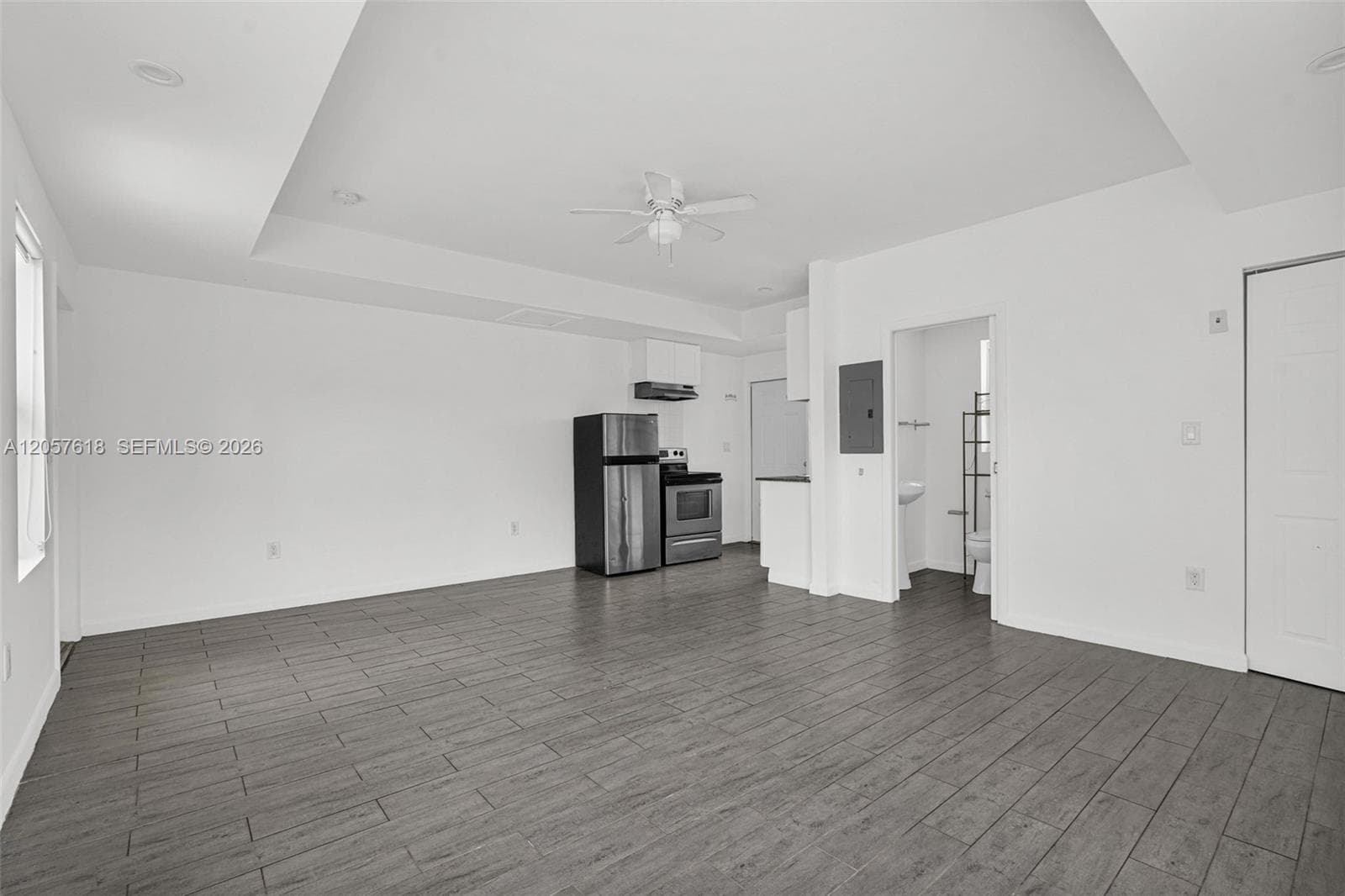 529 NW 88th St # 1, El Portal, FL 33150 — zdjęcie 5