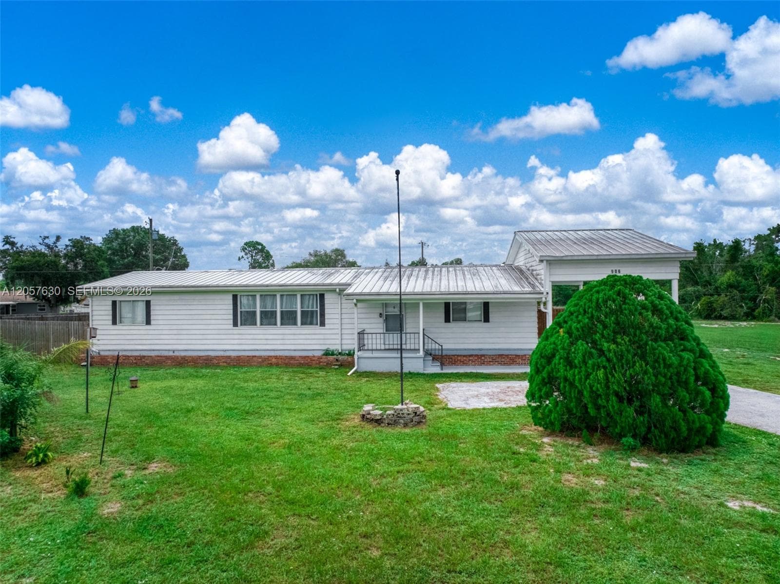 906 Whatley Court, Sebring, FL 33870 — zdjęcie 2