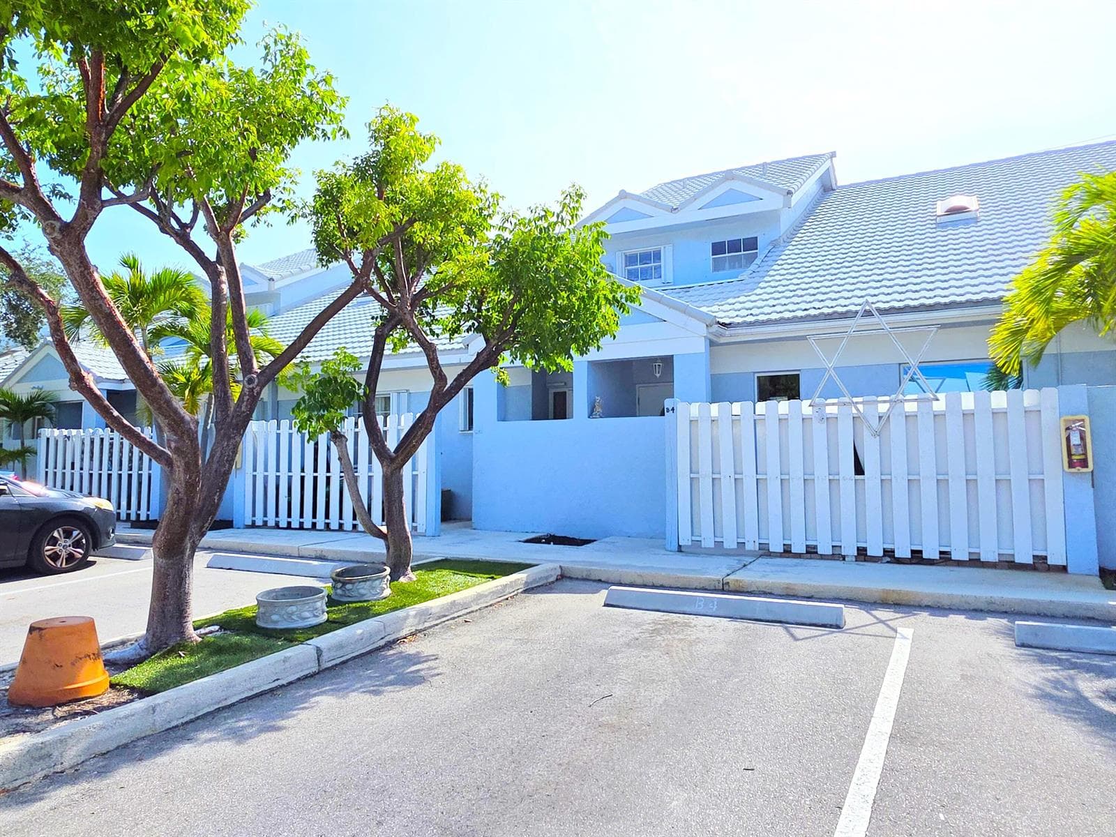 320 SE 2ND Avenue # B4, Deerfield Beach, FL 33441