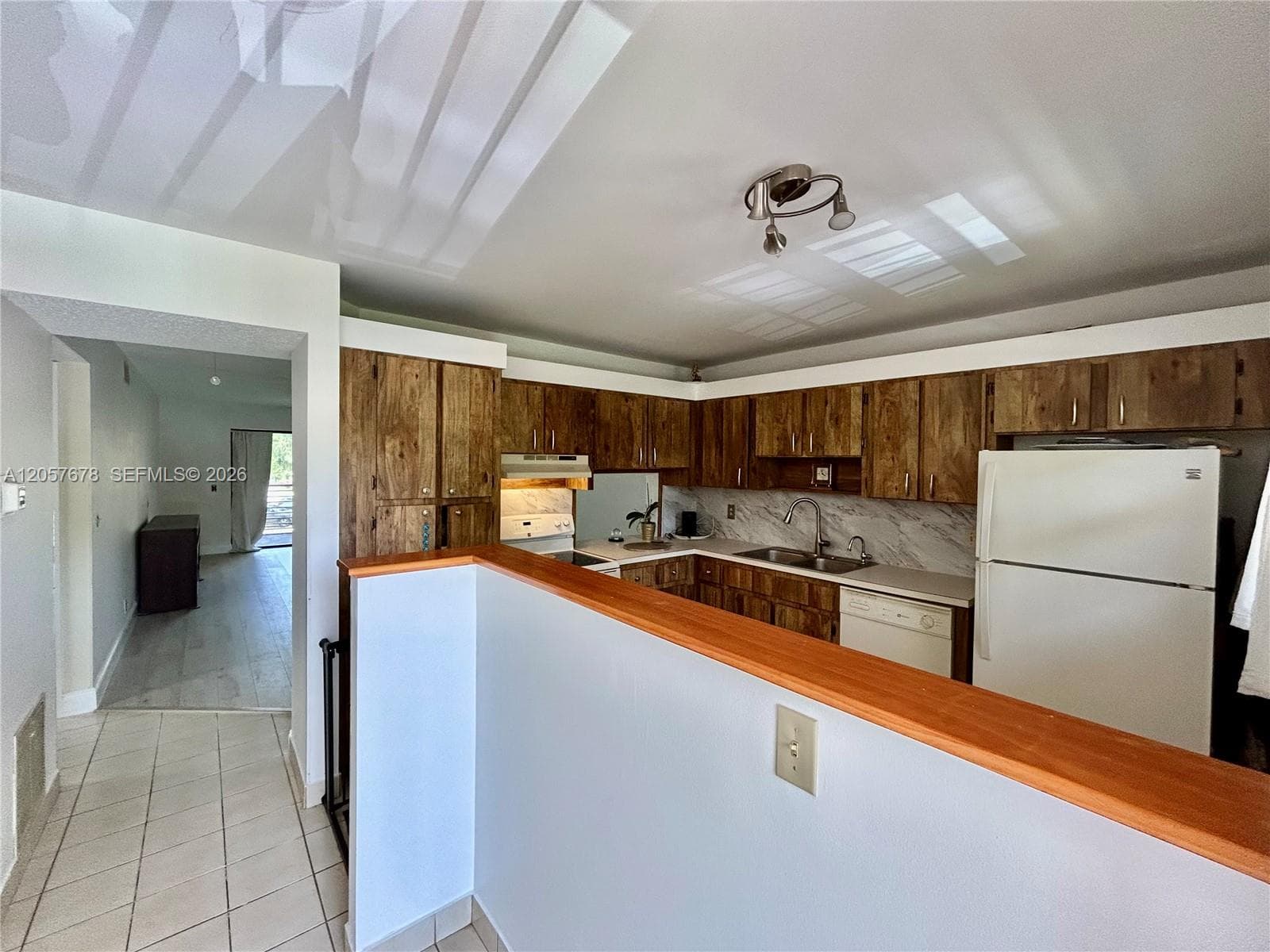200 Gate Rd # 202, Hollywood, FL 33024 — zdjęcie 5