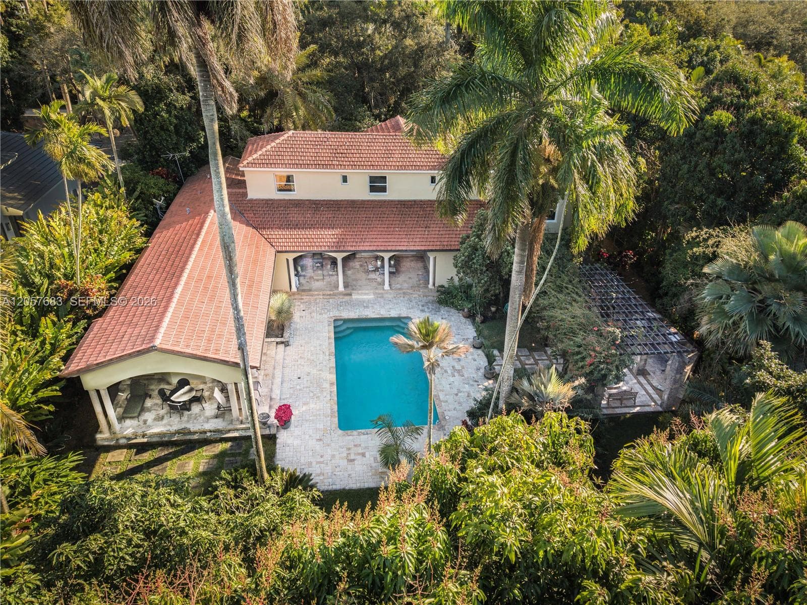 4867 SW 82nd St, Miami, FL 33143