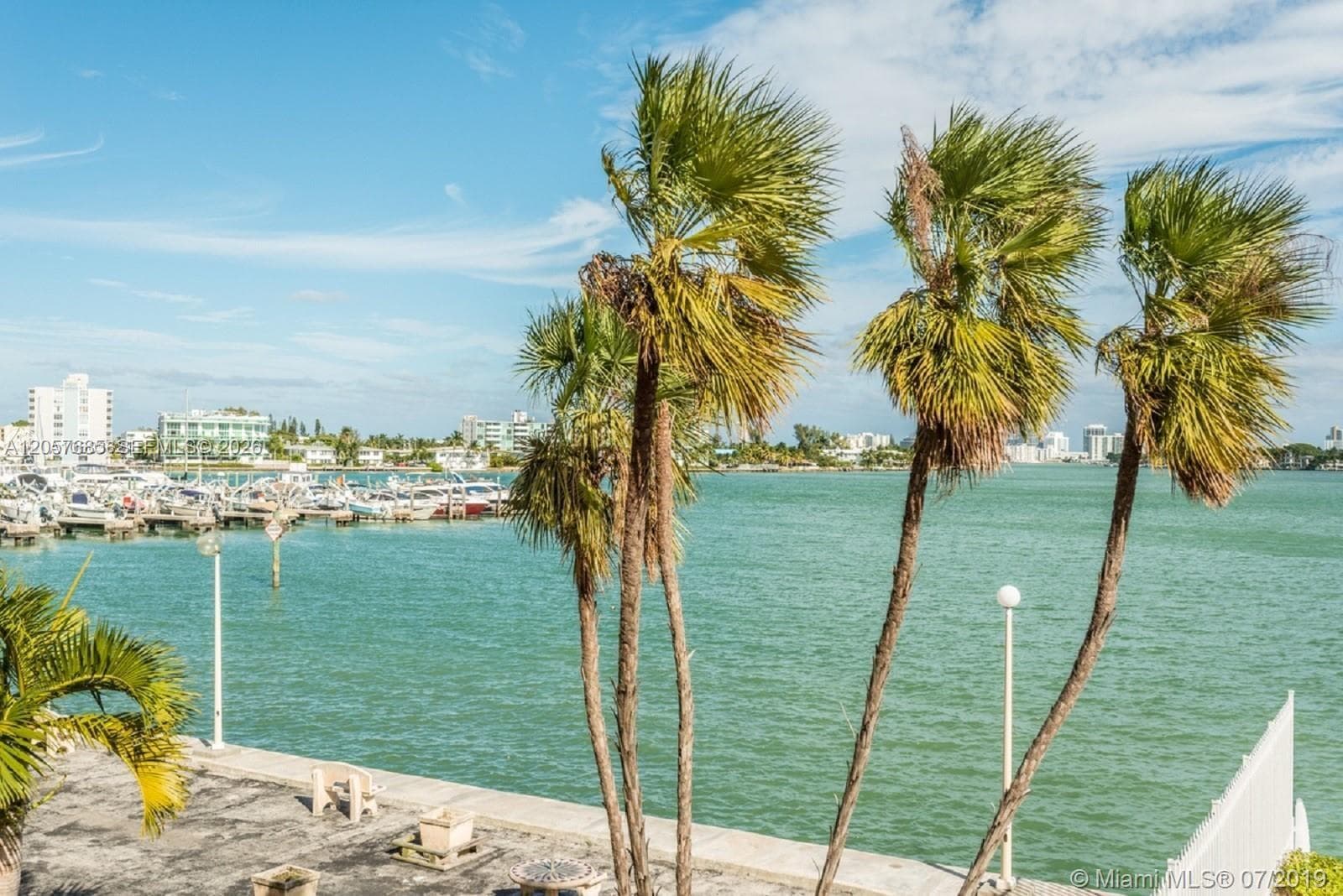 7545 E Treasure Dr # 2H, North Bay Village, FL 33141 — zdjęcie 5