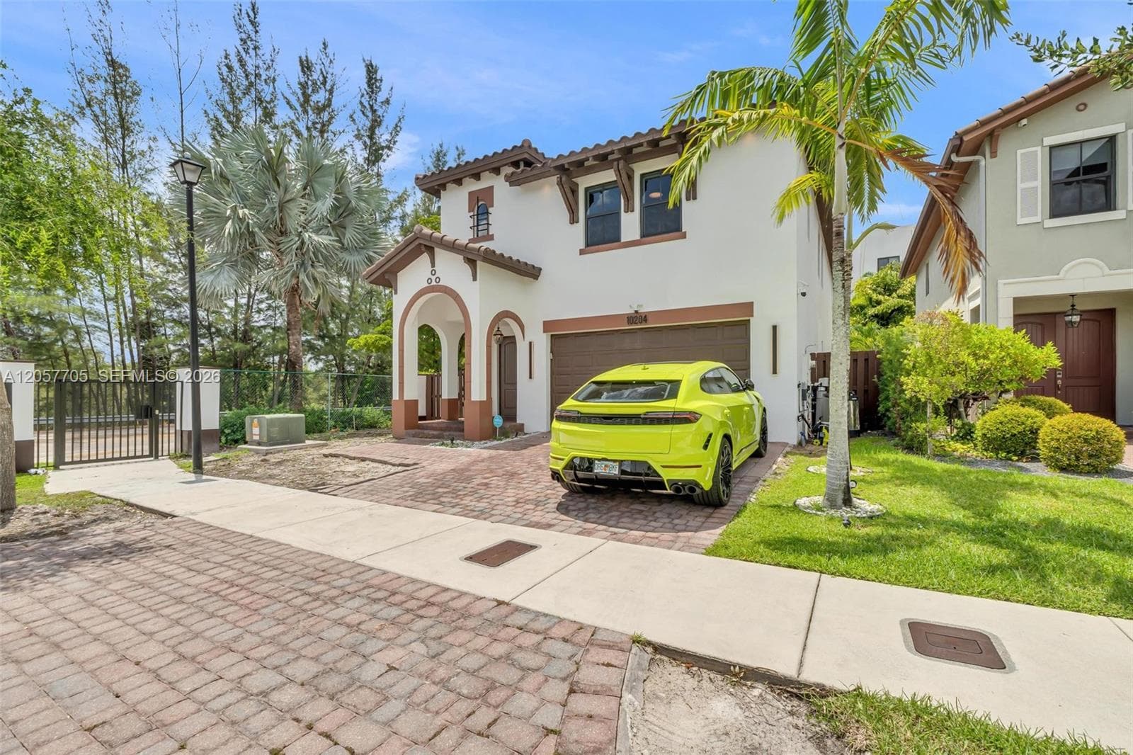 10204 NW 86th St, Doral, FL 33178 — zdjęcie 2