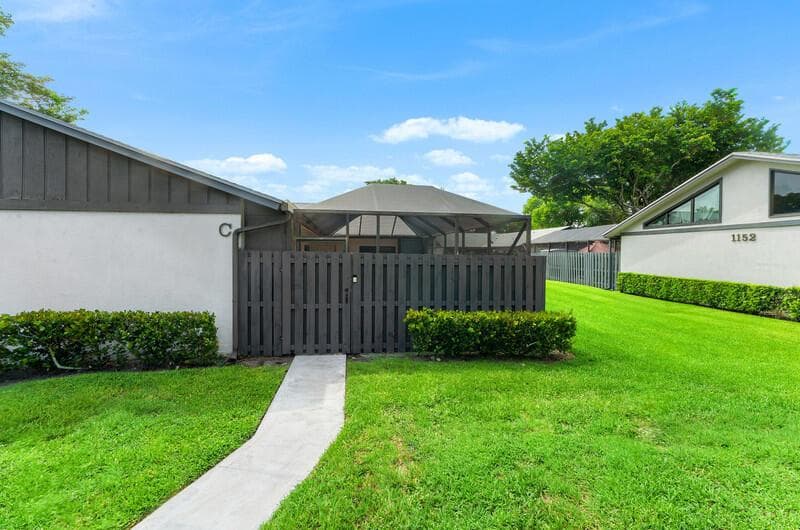 1158 Summit Trail Circle # C, West Palm Beach, FL 33415