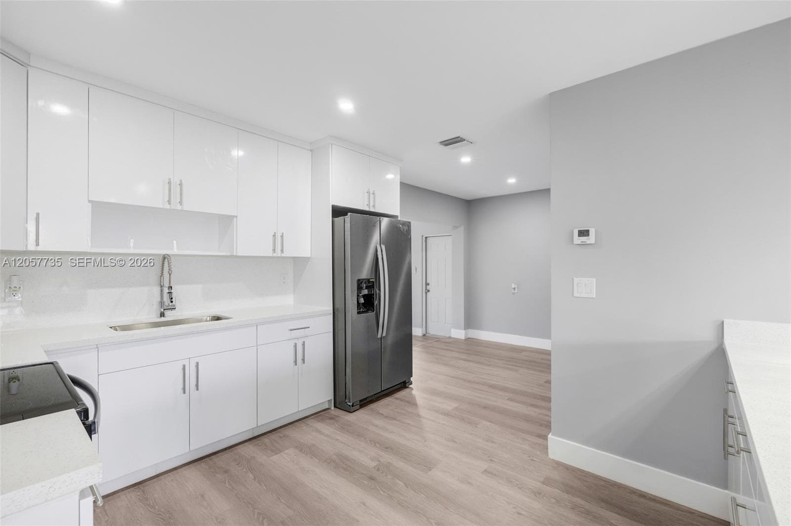 6420 NW 26th St, Sunrise, FL 33313 — zdjęcie 5