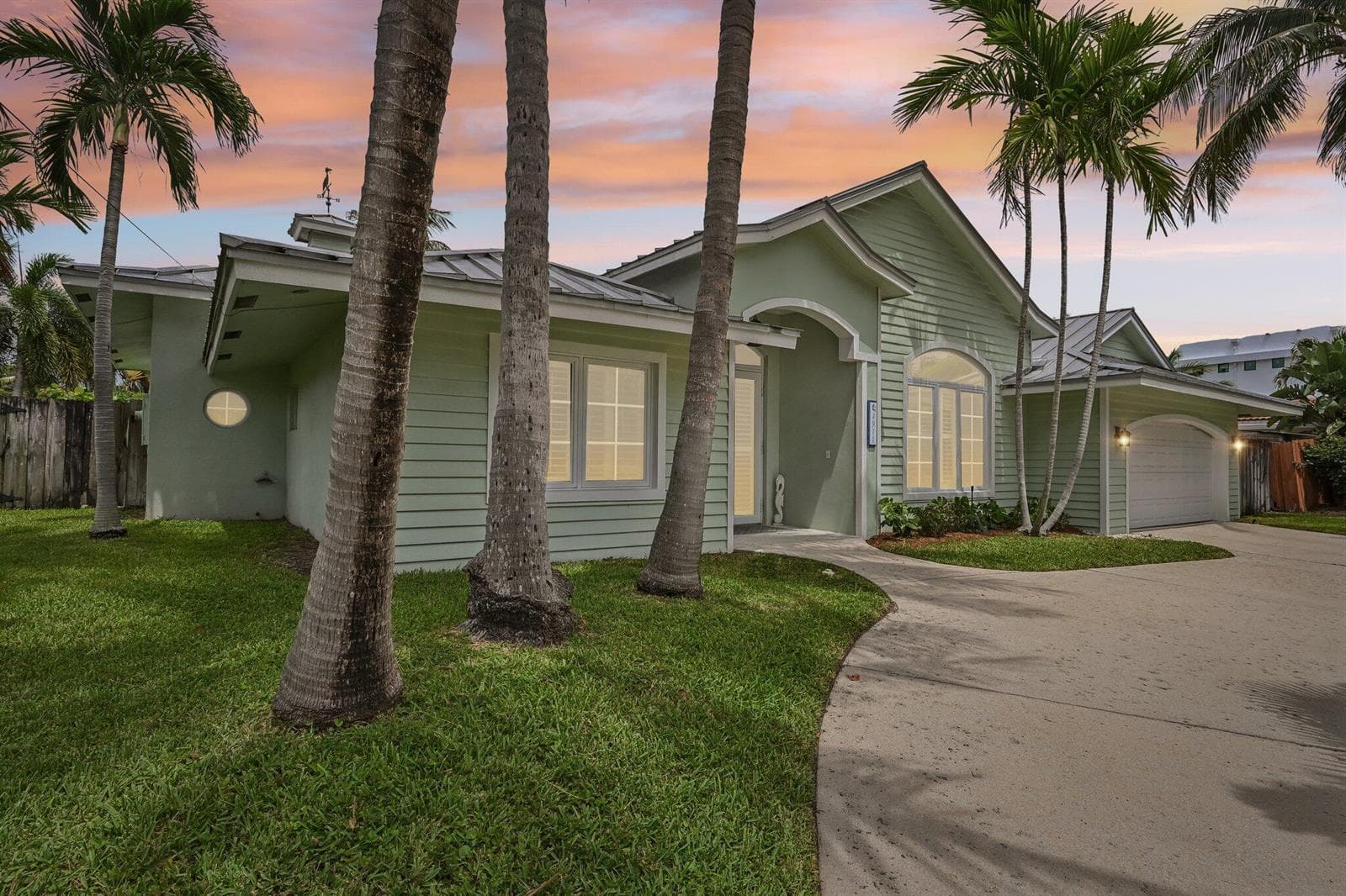 4911 NE 25TH Avenue, Lighthouse Point, FL 33064 — zdjęcie 2