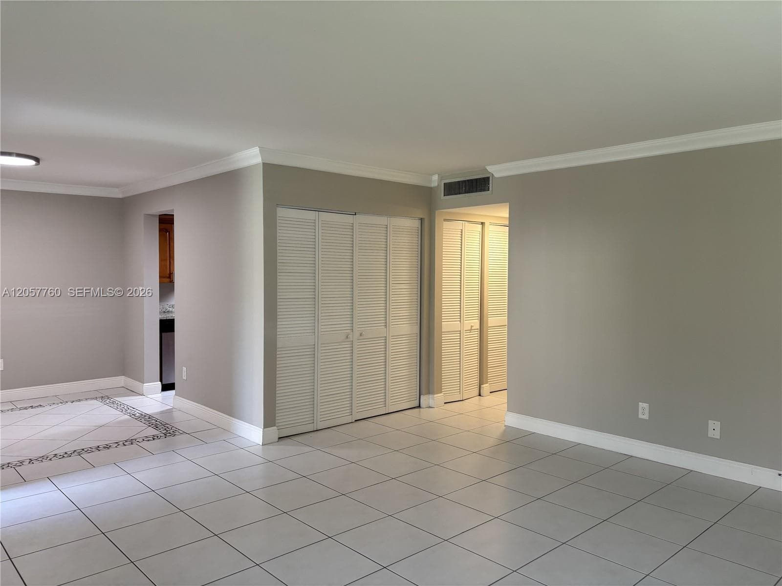 7965 SW 86th St # 105, Miami, FL 33143 — zdjęcie 4