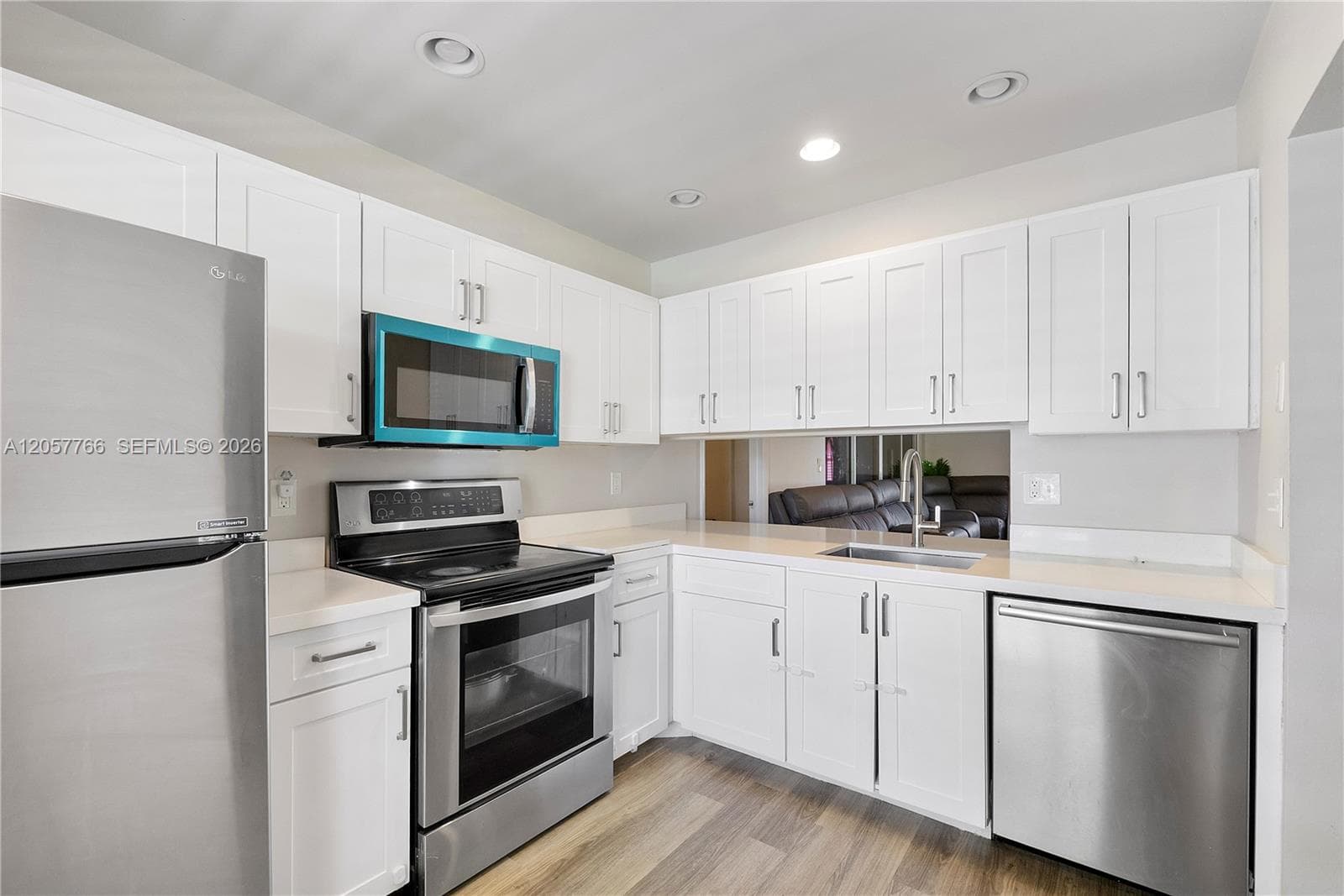 5550 S Lakewood Cir S #B, Margate, FL 33063 — zdjęcie 5
