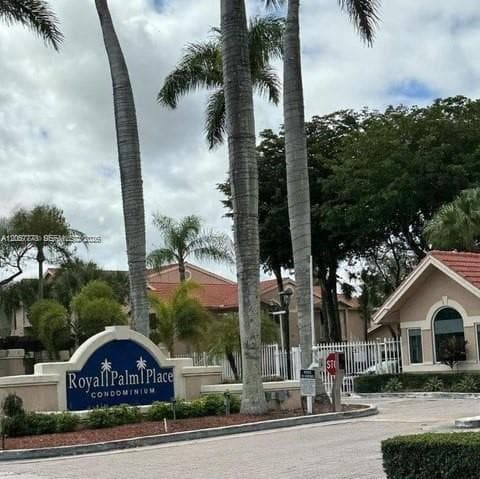 15770 SW 106th Ter # 104, Miami, FL 33196