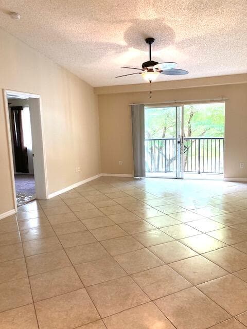 1700 CRESTWOOD Court S # 1708, Royal Palm Beach, FL 33411 — zdjęcie 2