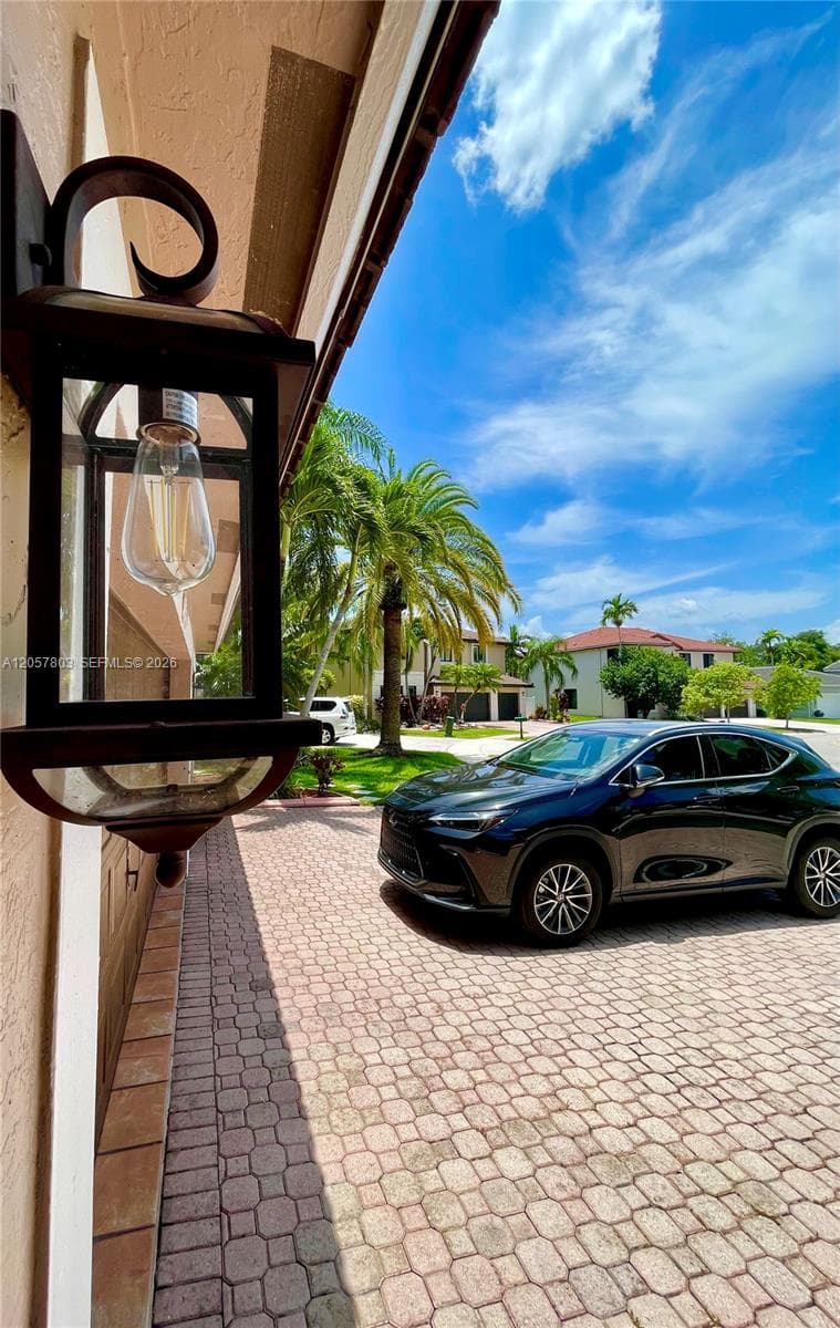 340 SW 167th Ave, Pembroke Pines, FL 33027 — zdjęcie 5