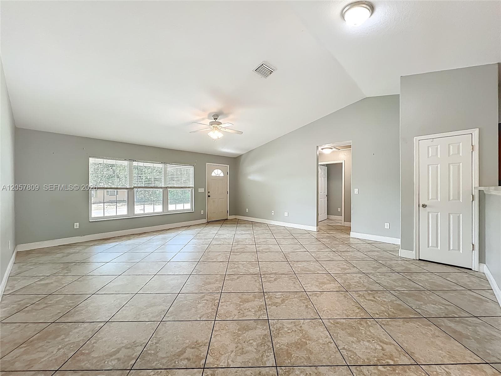 608 Masters Ave, Wildwood, FL 34785 — zdjęcie 5