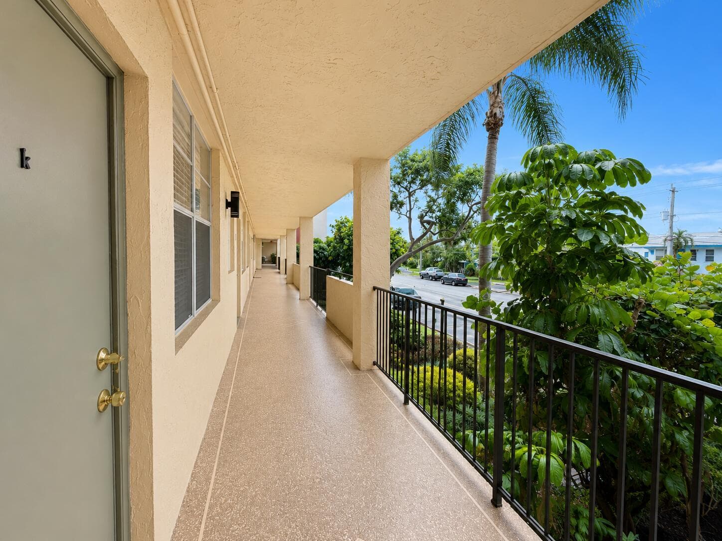 2400 NE 10TH Street # 205, Pompano Beach, FL 33062 — zdjęcie 2