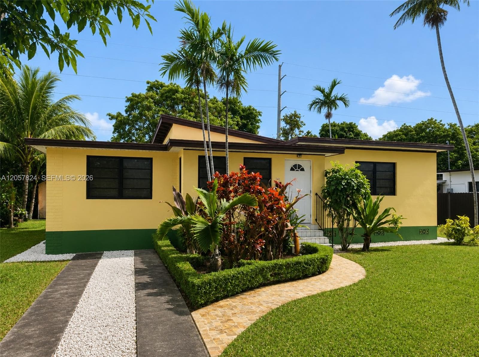 541 Raven Ave # 1, Miami Springs, FL 33166