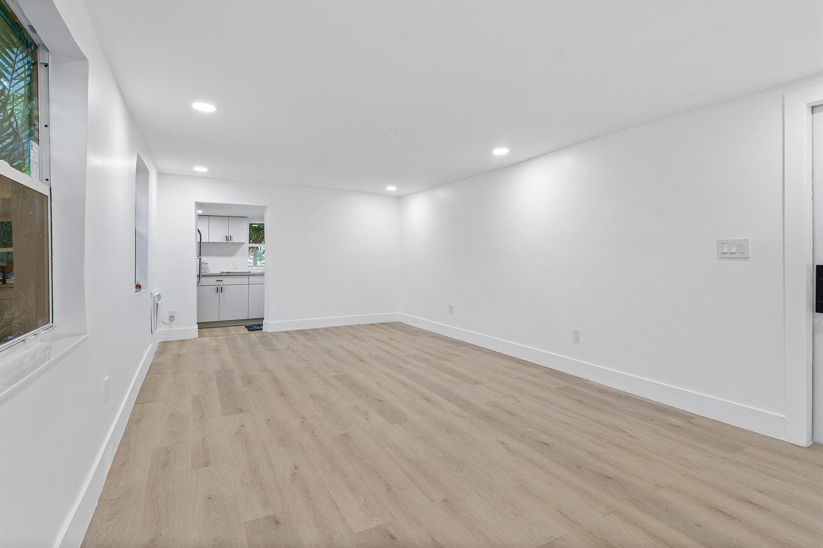 107 SW 4TH Avenue, Delray Beach, FL 33444 — zdjęcie 4
