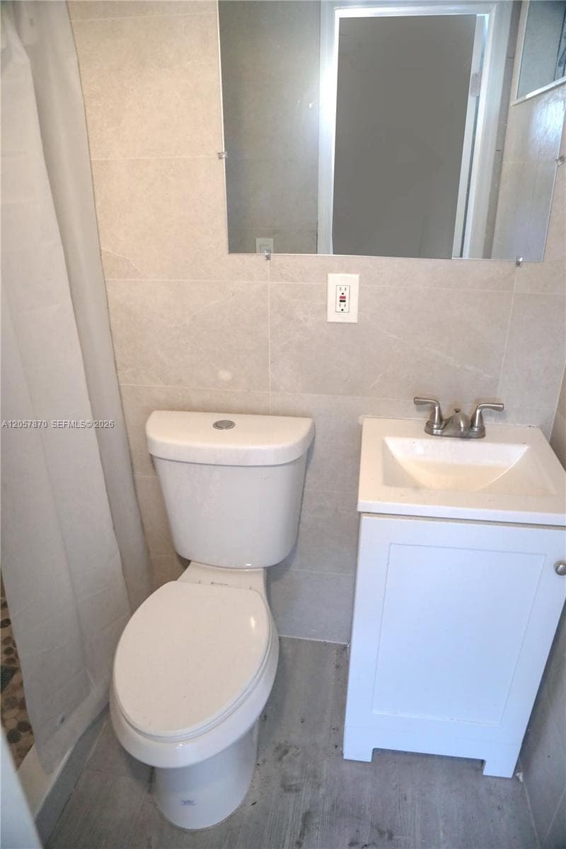 270-272 NW 35th St, Miami, FL 33127 — zdjęcie 4