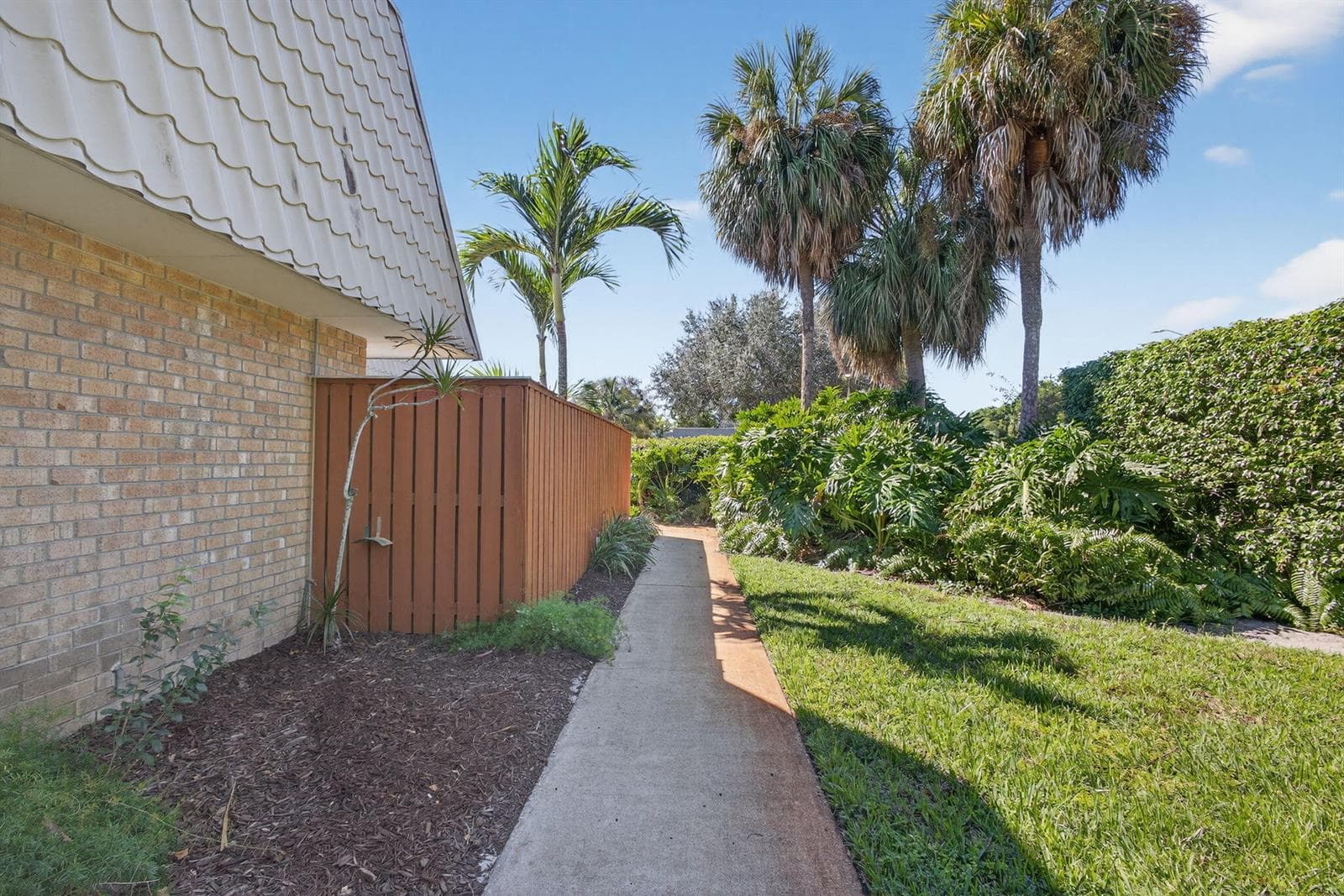 1700 Embassy Drive # 103, West Palm Beach, FL 33401 — zdjęcie 3
