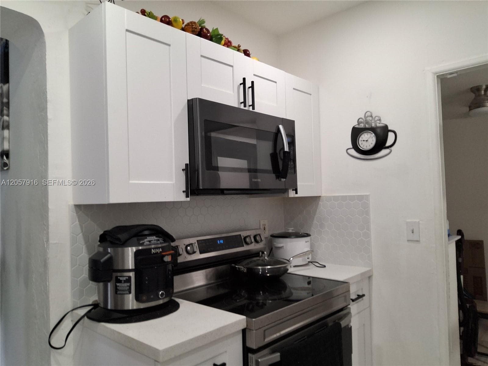 18045 NW 2nd Pl, Miami Gardens, FL 33169 — zdjęcie 4