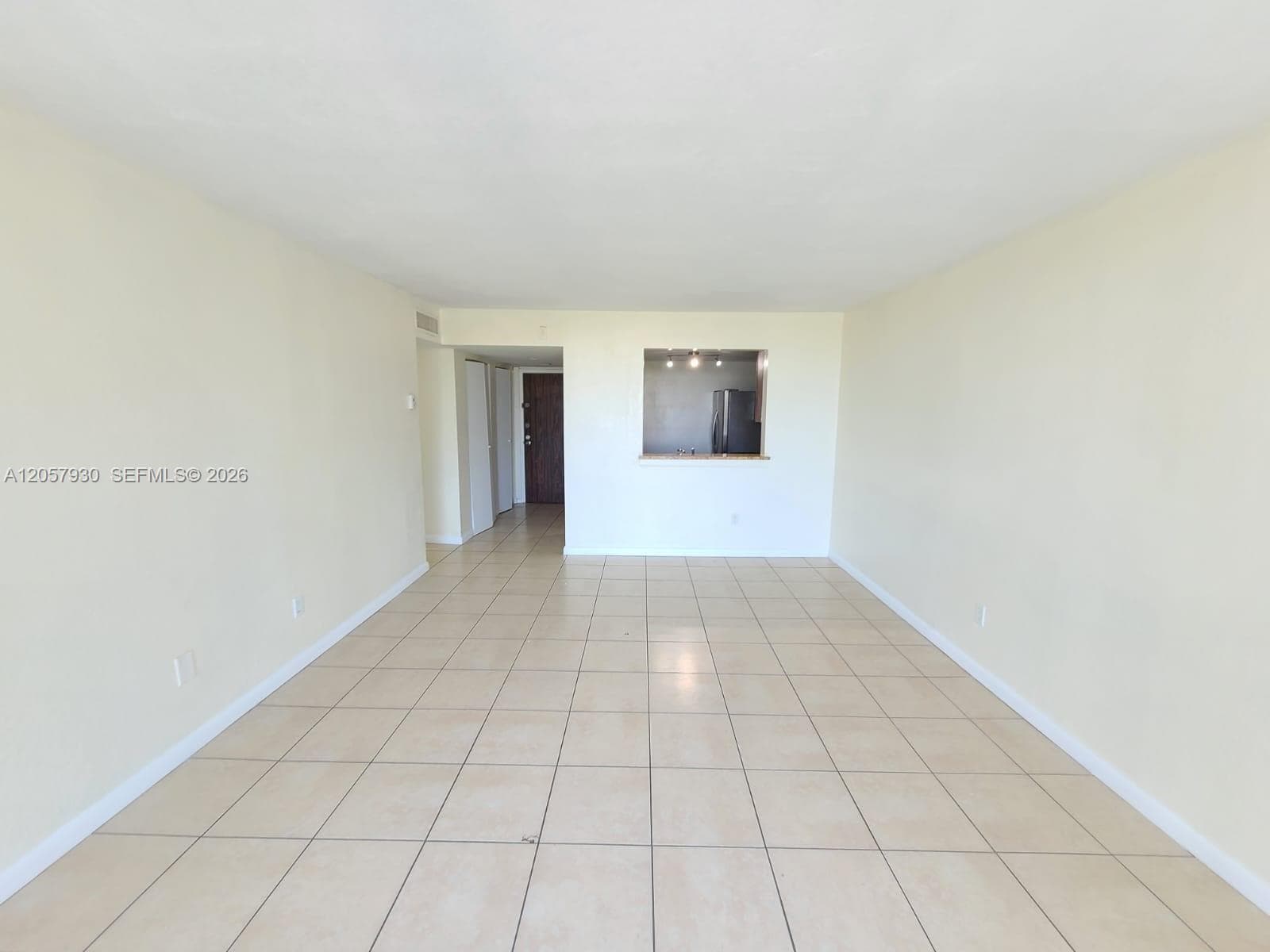 496 NW 165th St Rd # D-409, Miami, FL 33169 — zdjęcie 4