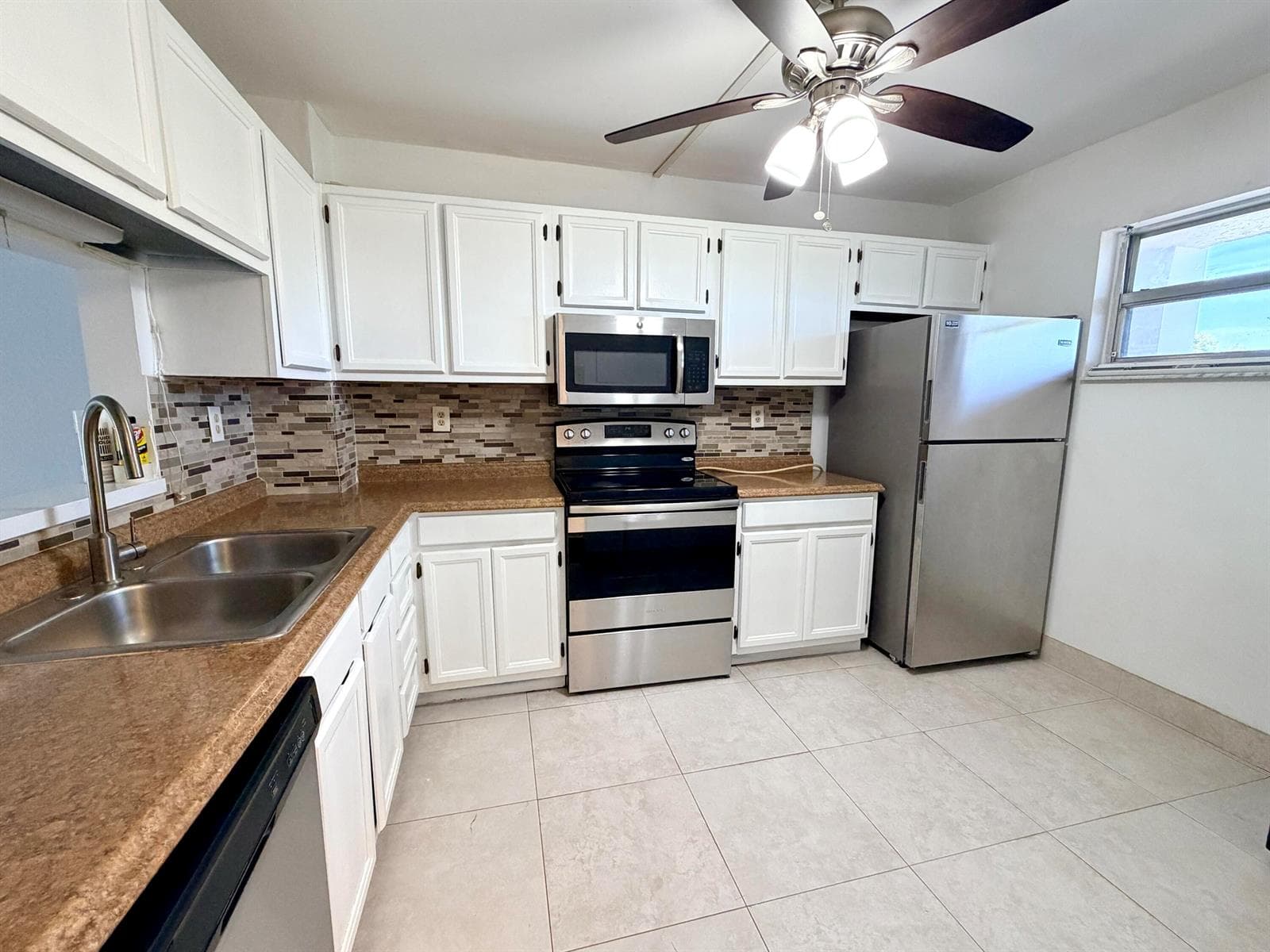 1100 NW 87TH Avenue # 406, Coral Springs, FL 33071 — zdjęcie 4