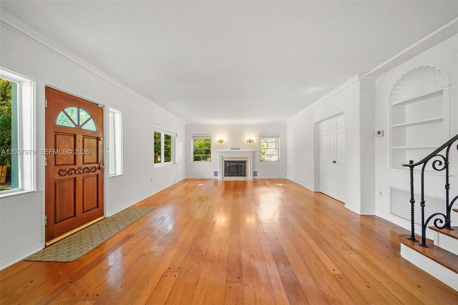 5842 Alton Rd, Miami Beach, FL 33140 — zdjęcie 2