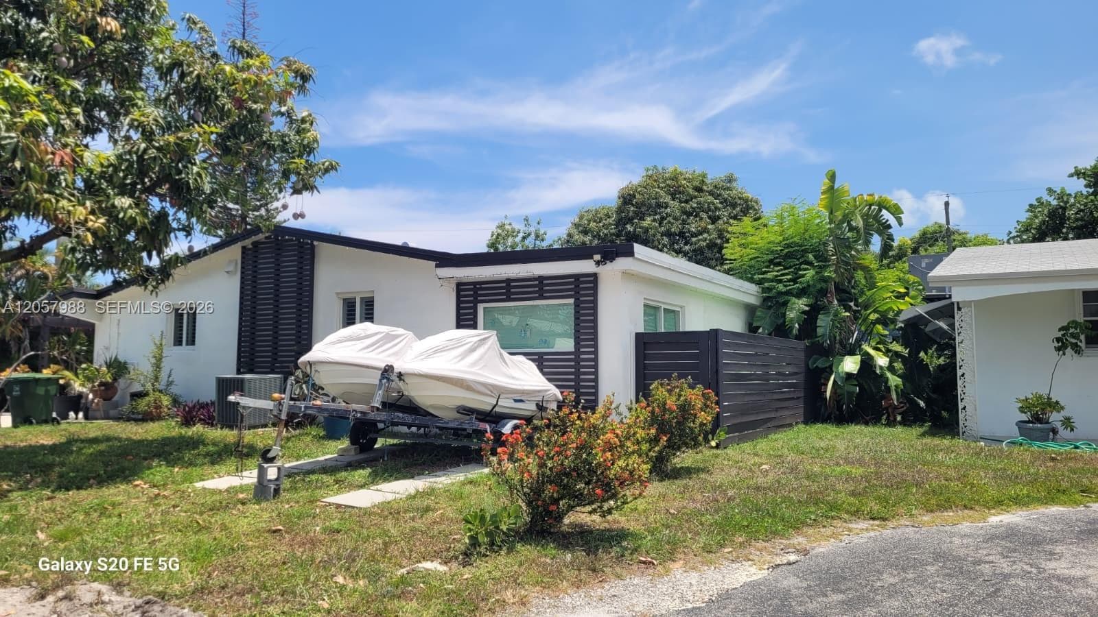 701 SW 4th Ct, Hallandale Beach, FL 33009 — zdjęcie 4