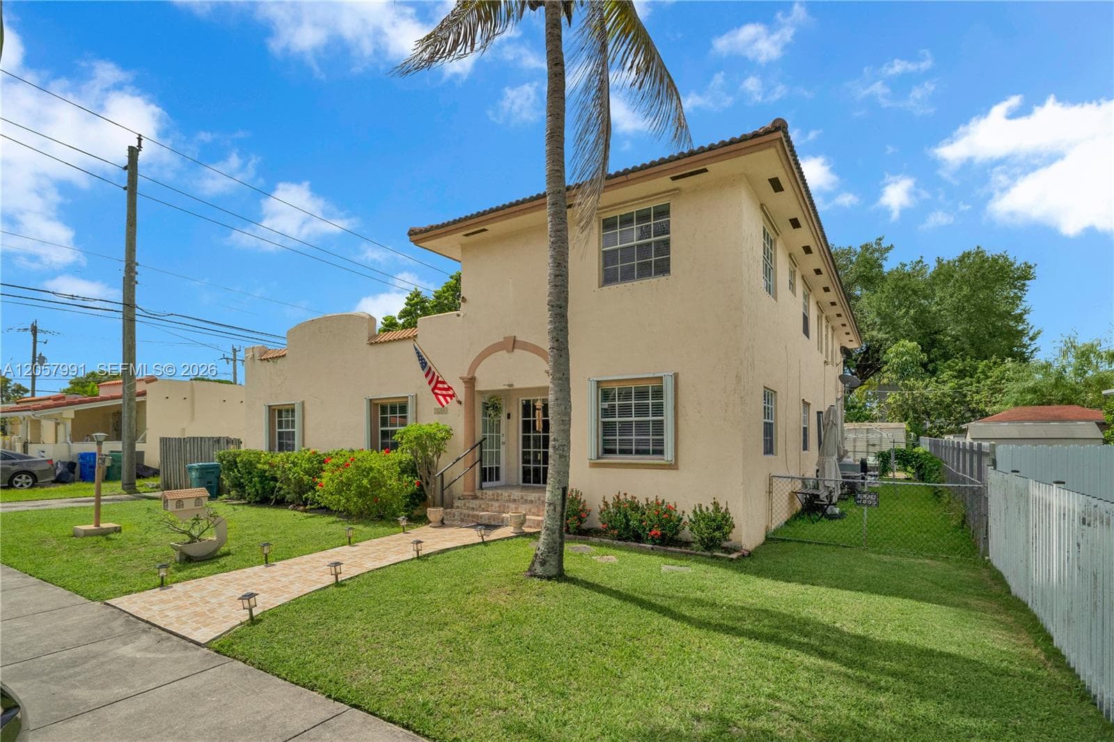 2204 SW 11th Ter, Miami, FL 33135 — zdjęcie 3