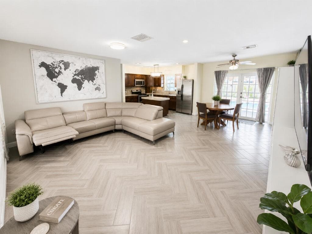 7120 SW 13TH Street, Pembroke Pines, FL 33023 — zdjęcie 4